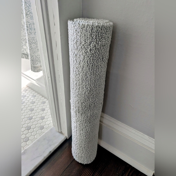 Pottery Barn Bath Mat - Picture 3 of 4